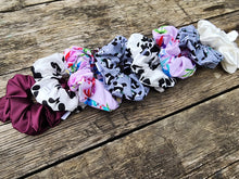 Load image into Gallery viewer, Panda Scrunchie