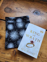 Load image into Gallery viewer, Dandelion Book Sleeve