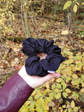 Load image into Gallery viewer, Classic