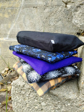 Load image into Gallery viewer, Classic Black Book Sleeve