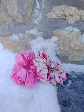 Load image into Gallery viewer, Blush scrunchie