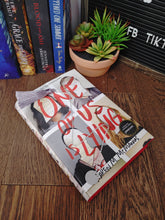 Load image into Gallery viewer, Pewter Chain Bookmark