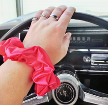 Load image into Gallery viewer, Cherry