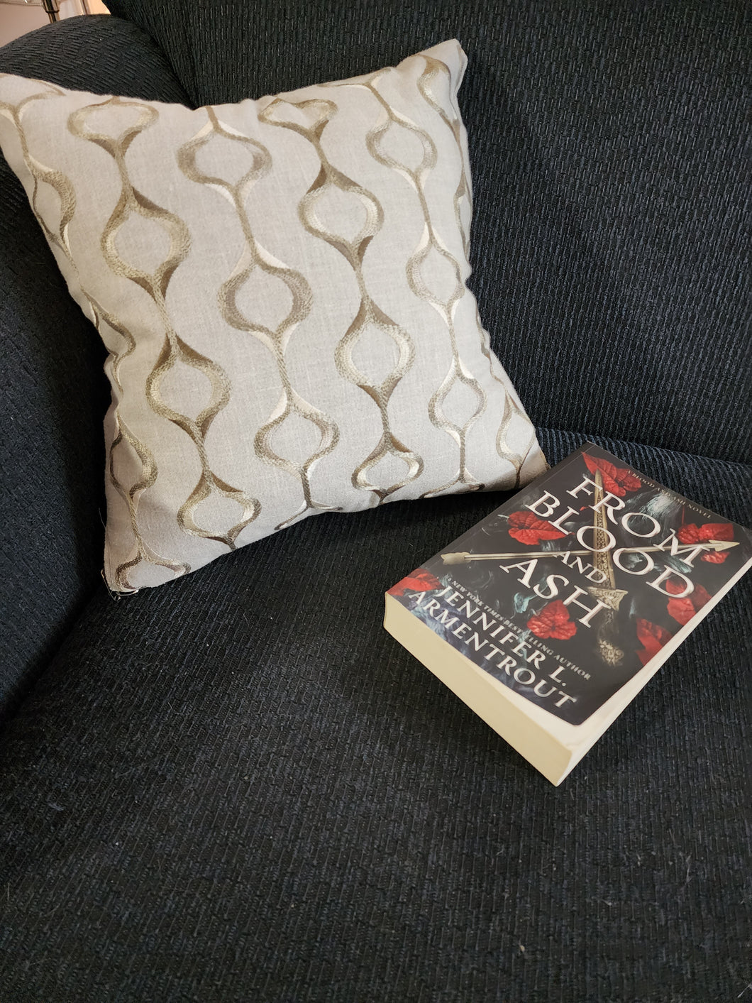 Debut Pillow Cover
