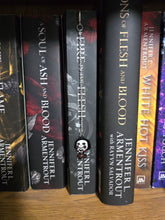 Load image into Gallery viewer, Horror hook chain bookmark
