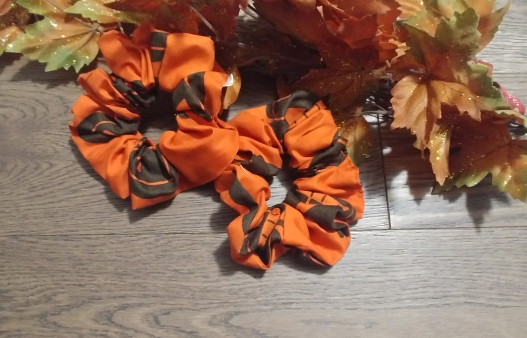 Pumpkin Scrunchie