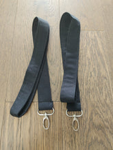 Load image into Gallery viewer, Black Lanyard
