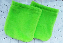Load image into Gallery viewer, Lime Green Stirrup cover set
